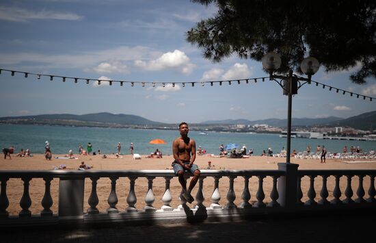 Начало курортного сезона в Геленджике