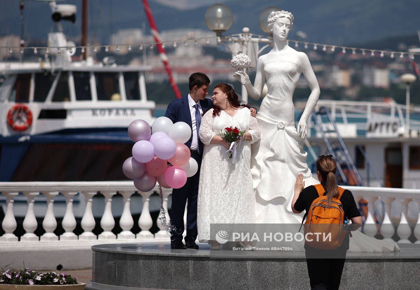Начало курортного сезона в Геленджике