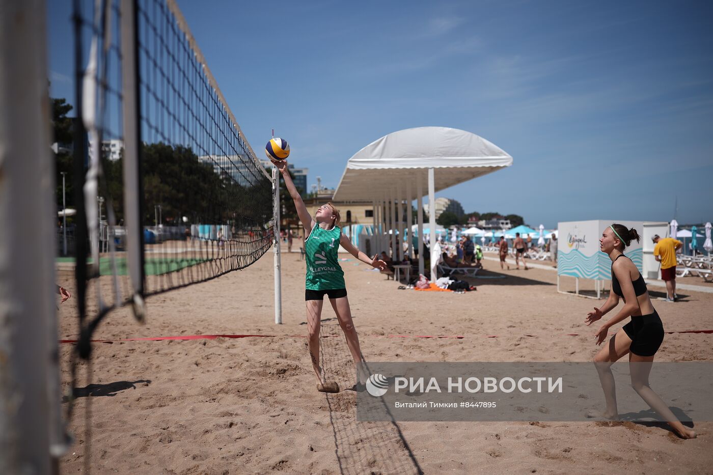 Начало курортного сезона в Геленджике