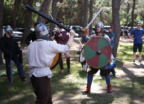 Начало курортного сезона в Геленджике