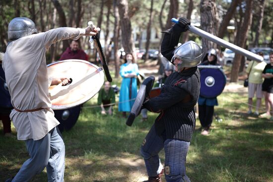 Начало курортного сезона в Геленджике