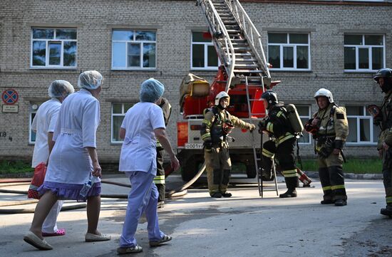 Пожар в клинической больнице в Новосибирске