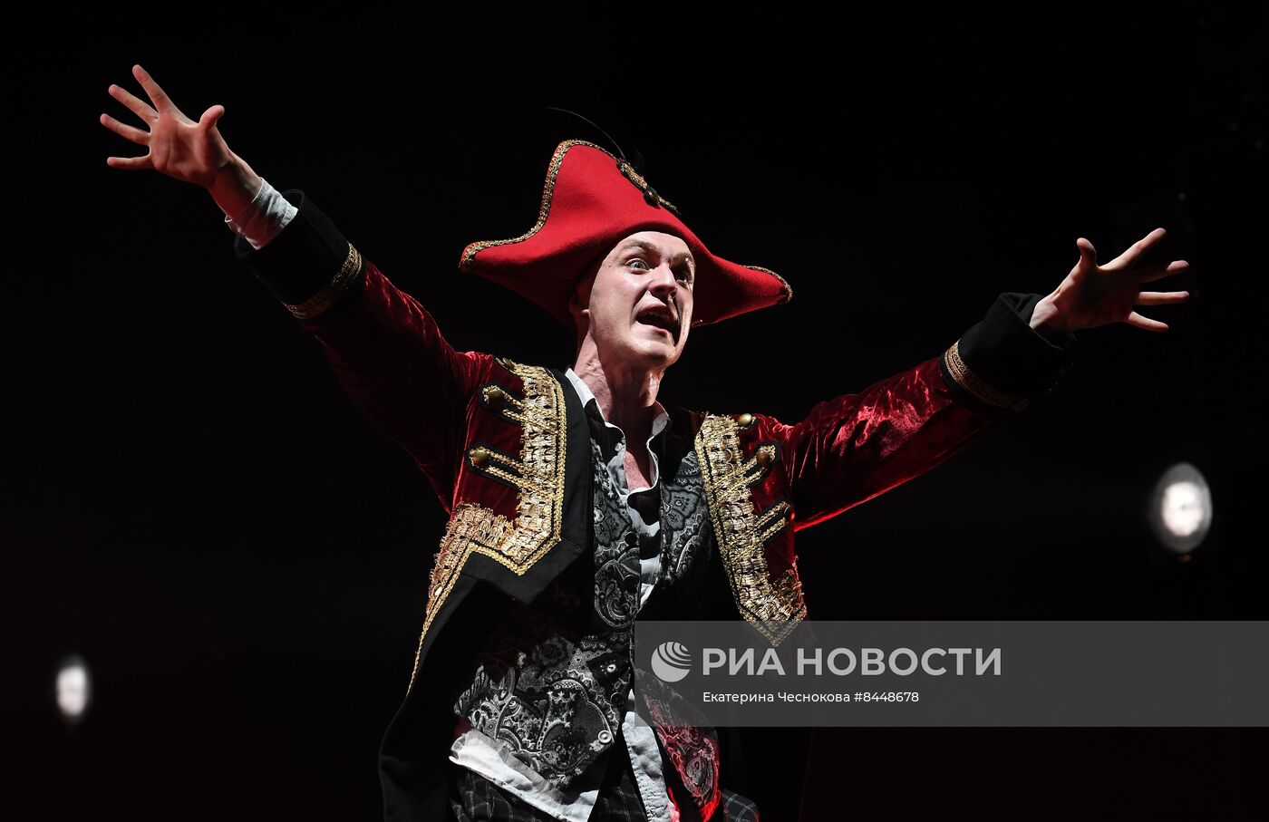Спектакль "Смертельный номер" в Театре Олега Табакова
