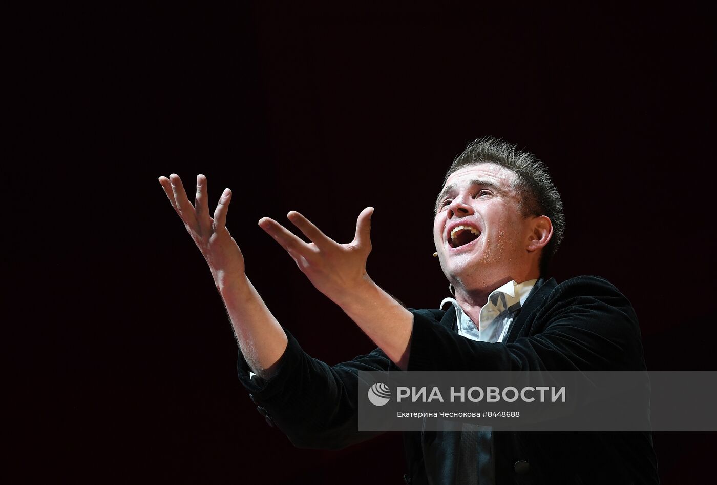 Спектакль "Смертельный номер" в Театре Олега Табакова