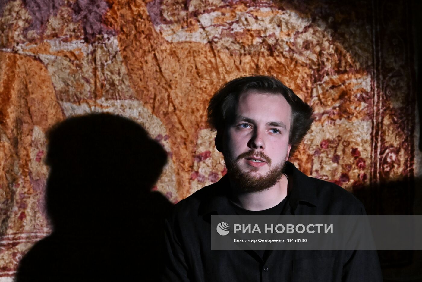 Показ спектакля "Без вины виноватые в ХХI веке" в Театре Камбуровой