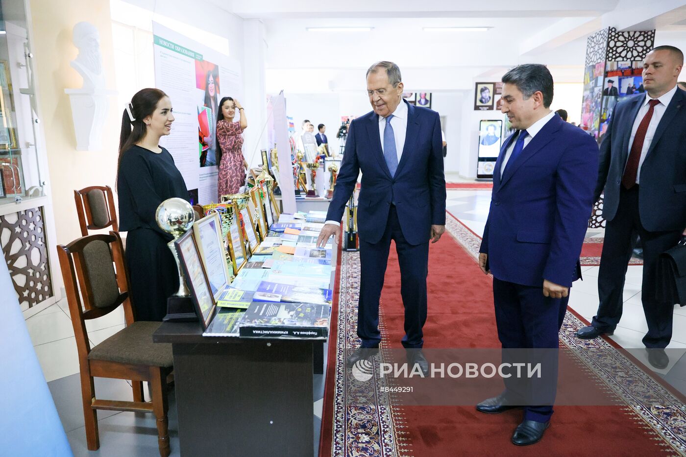 Визит главы МИД РФ С. Лаврова в Таджикистан