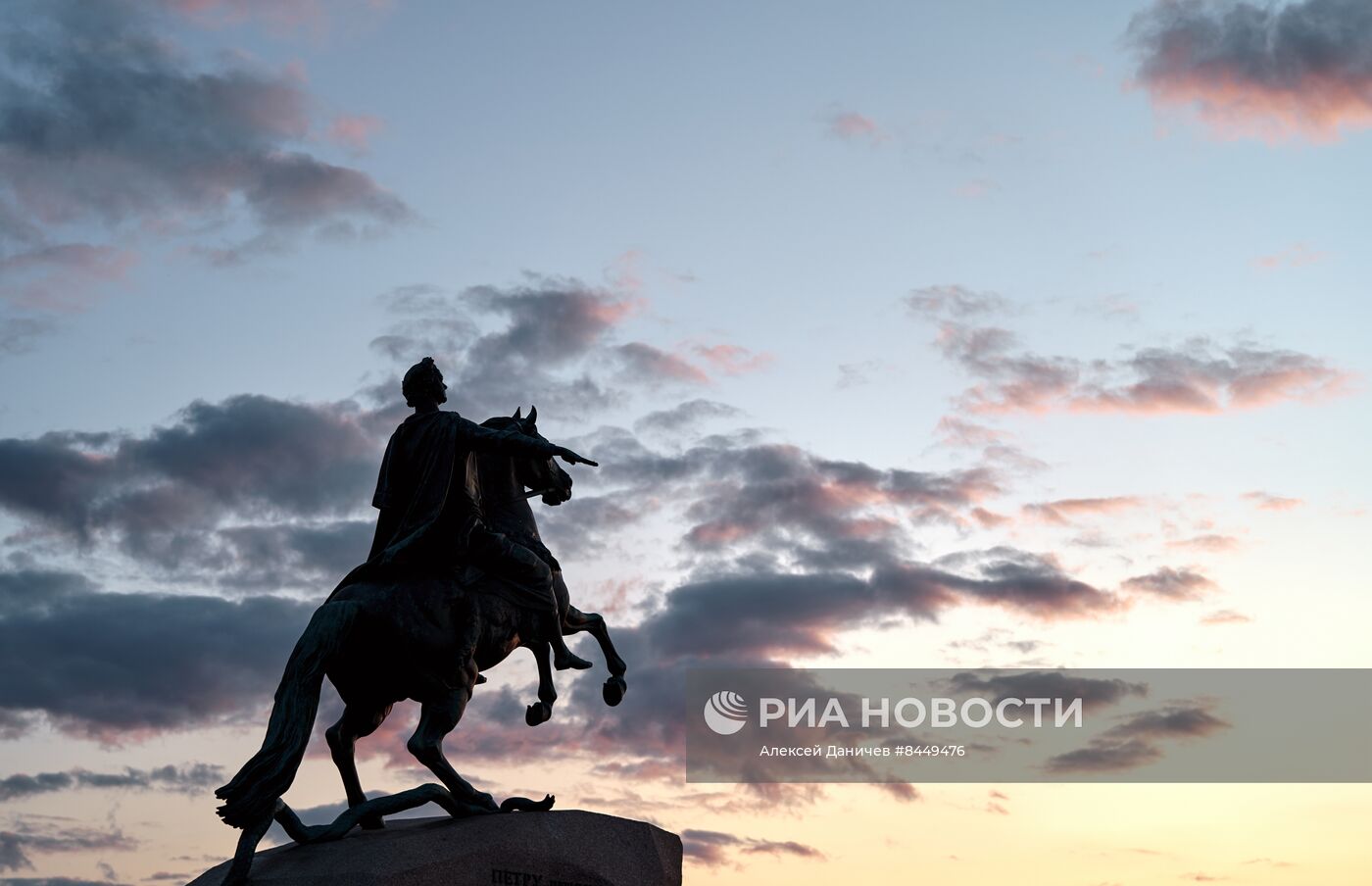 Белые ночи в Санкт-Петербурге 