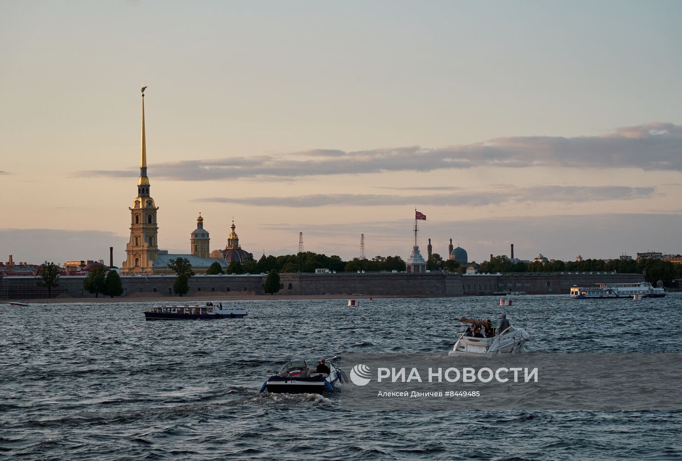Белые ночи в Санкт-Петербурге