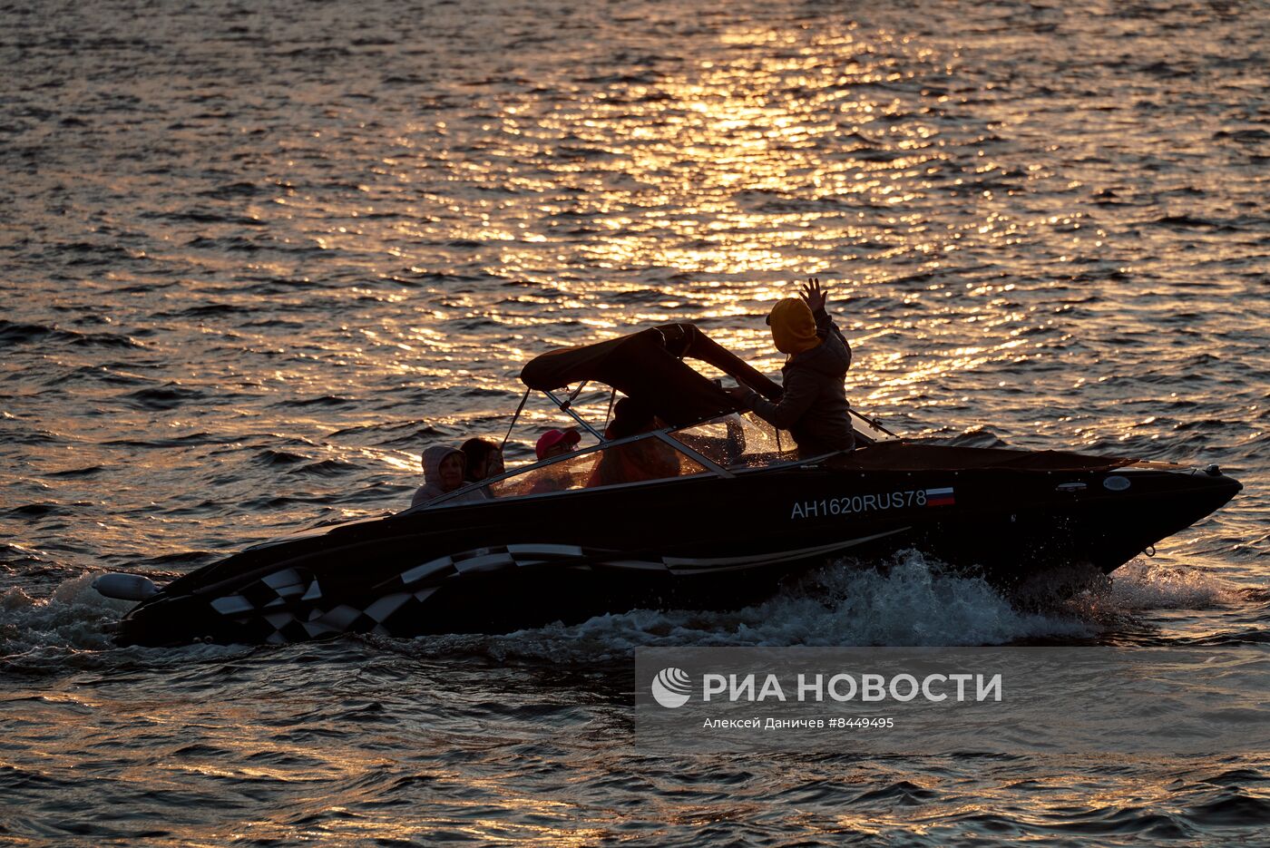 Белые ночи в Санкт-Петербурге 