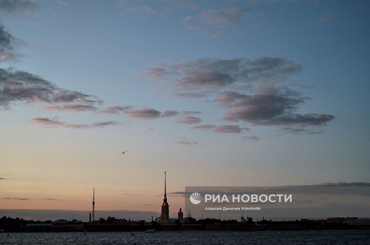 Белые ночи в Санкт-Петербурге 