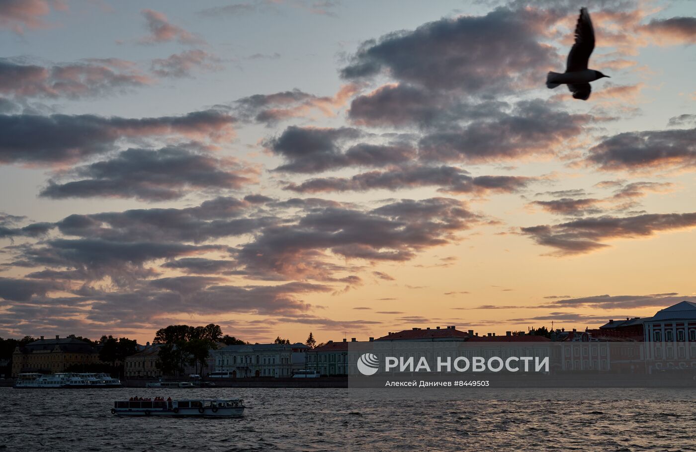 Белые ночи в Санкт-Петербурге 