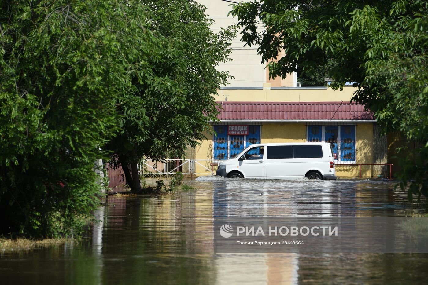 Новая Каховка после прорыва Каховской ГЭС