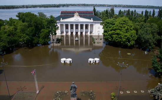 Новая Каховка после прорыва Каховской ГЭС