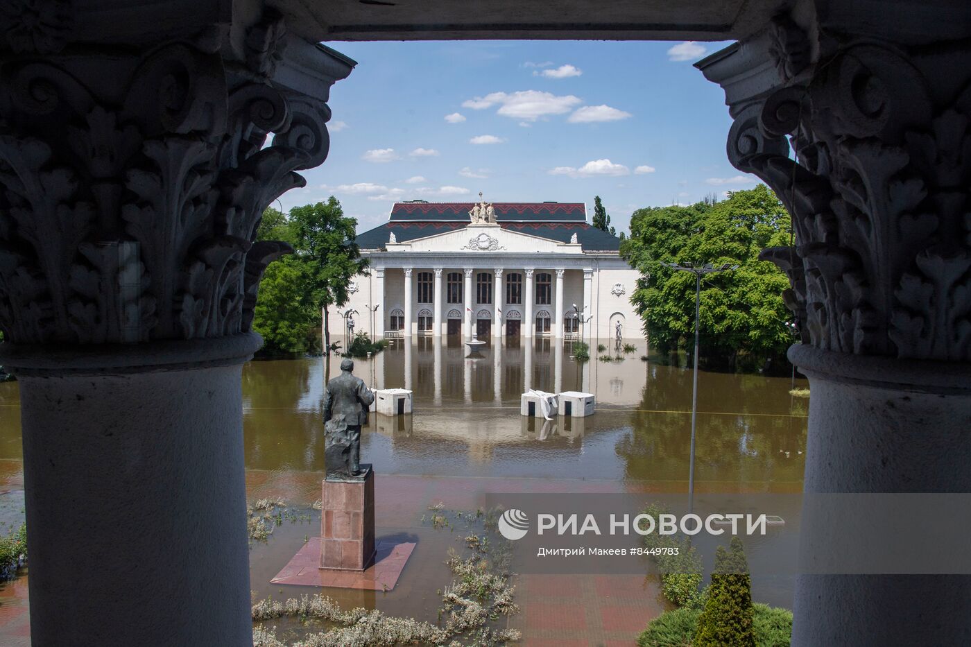 Новая Каховка после прорыва Каховской ГЭС