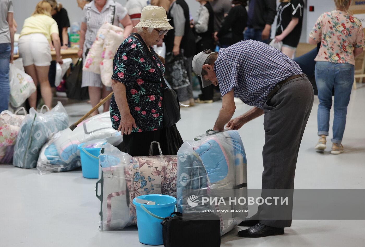 Пункты выдачи гумпомощи жителям Шебекино в Белгороде