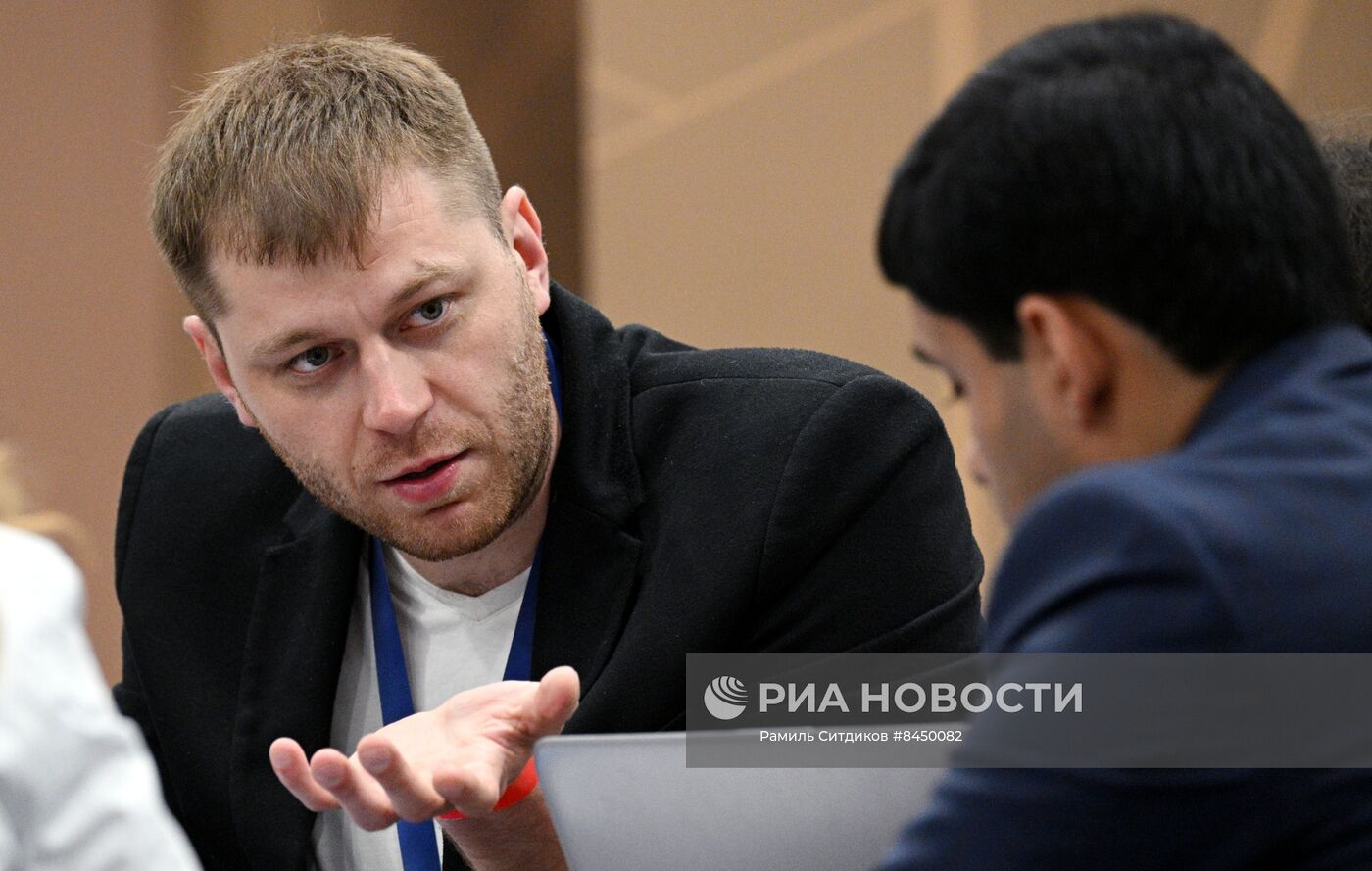 ЕАЭС 2023. II Молодежный форум СНГ И ЕАЭС. Стратегическая сессия по командам, направленная на выработку решений и способов преодоления существующих барьеров