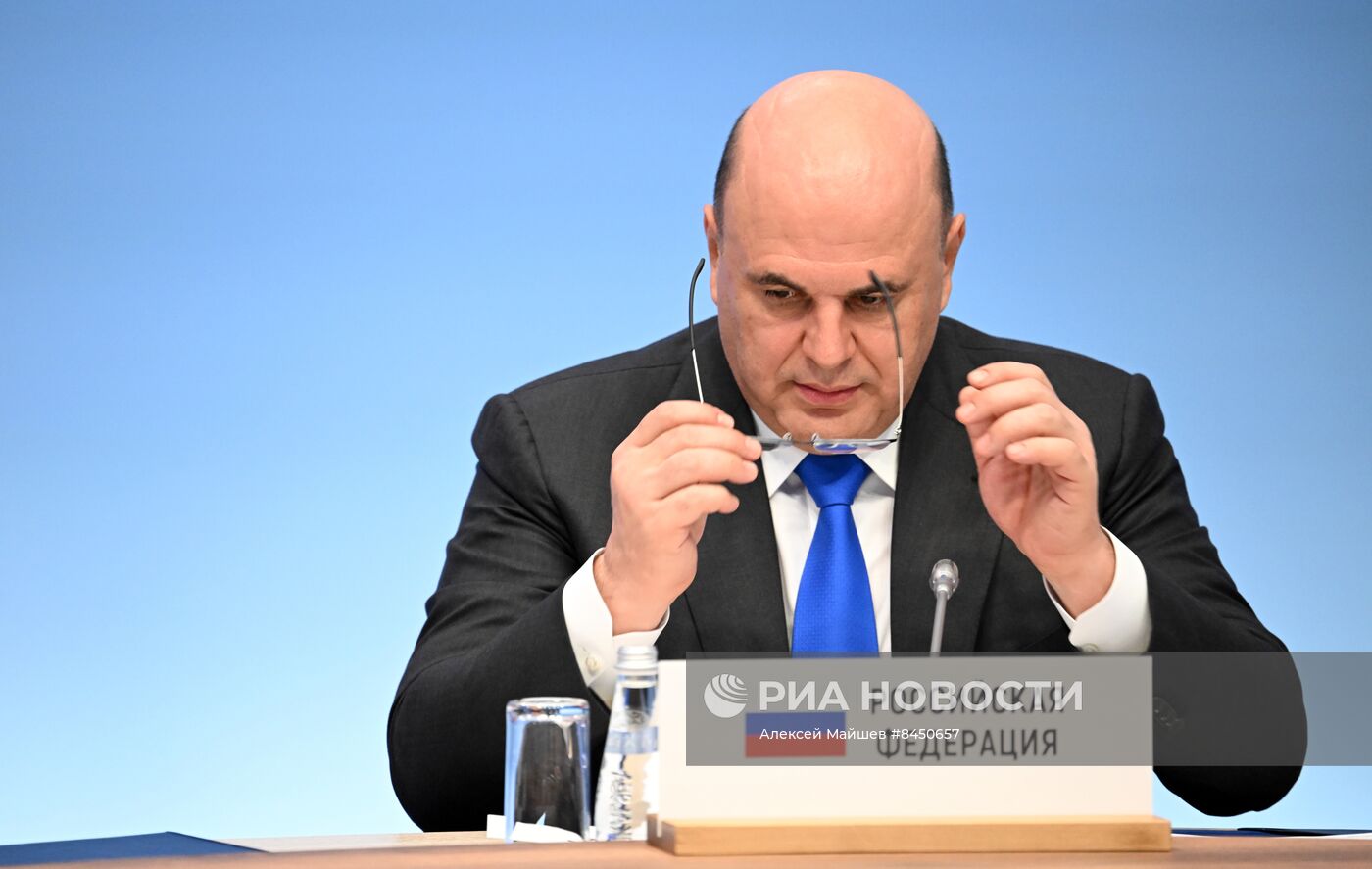 Заседание Совета глав правительств СНГ в узком составе