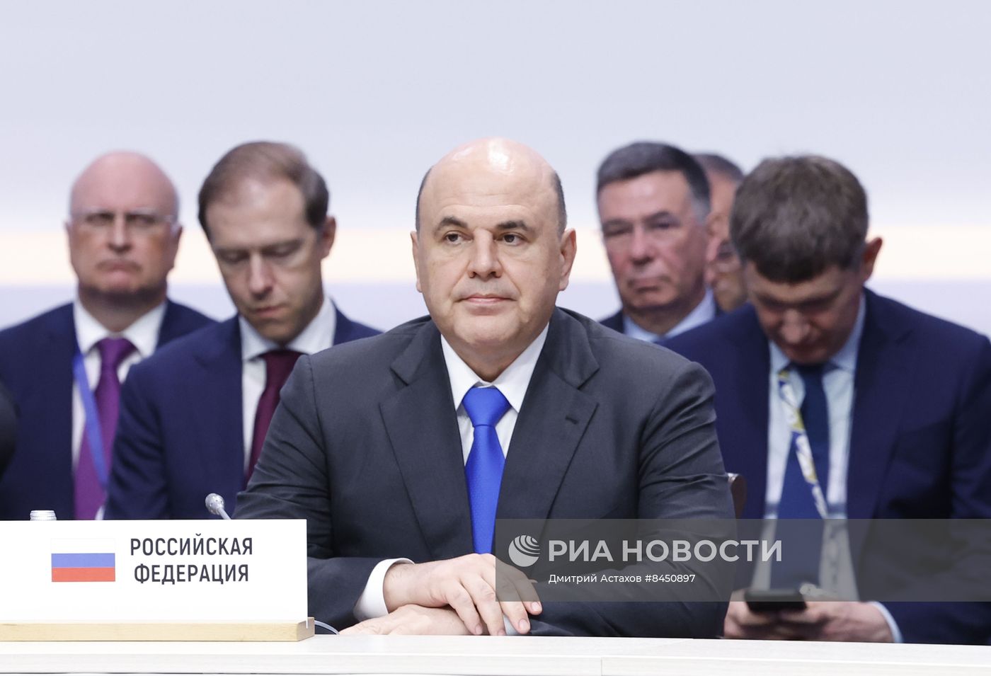Премьер-министр РФ М. Мишустин принял участие в работе межправительственного совета стран ЕАЭС и Совета глав правительств СНГ