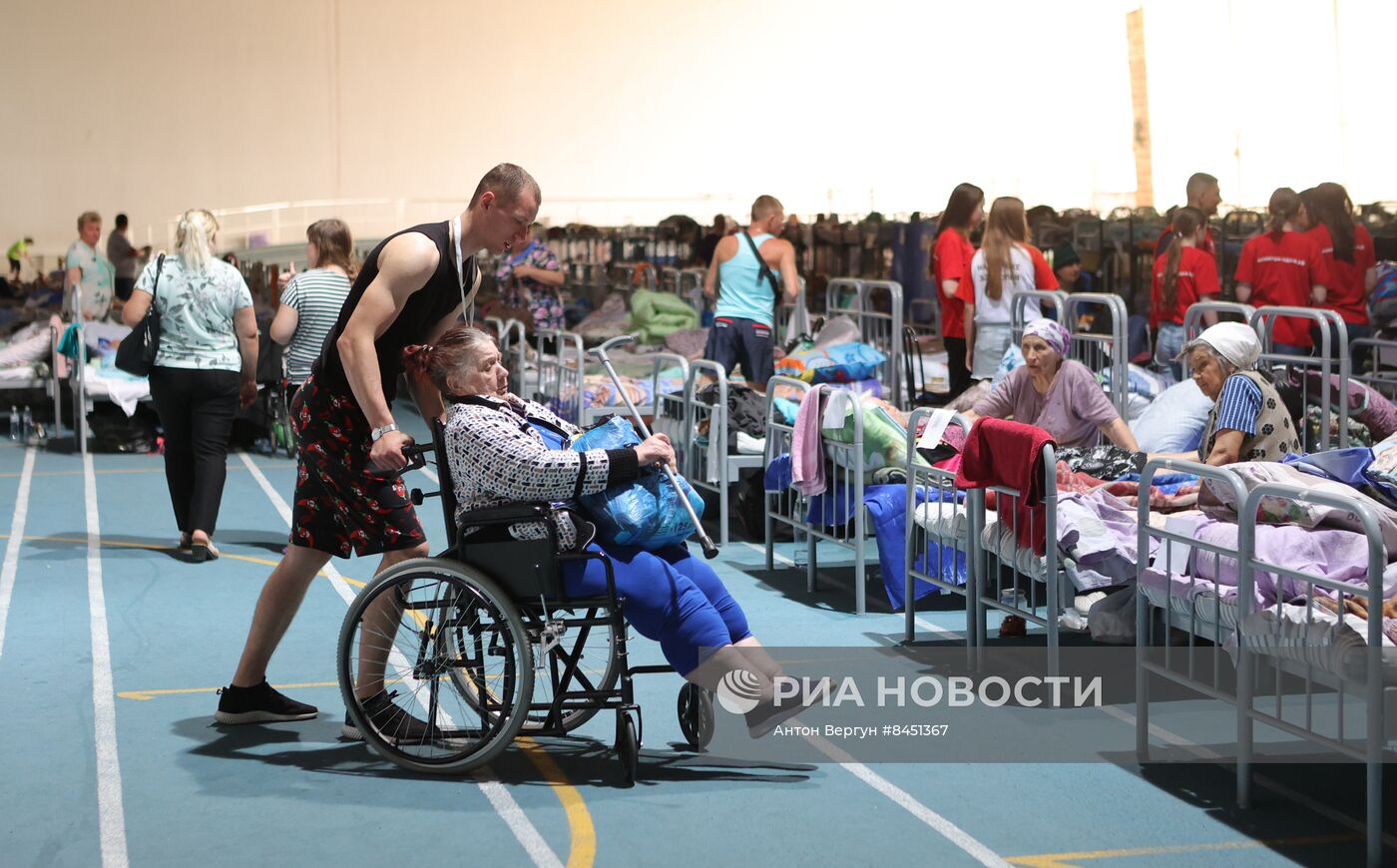 Пункт временного размещения жителей Шебекино в Белгороде