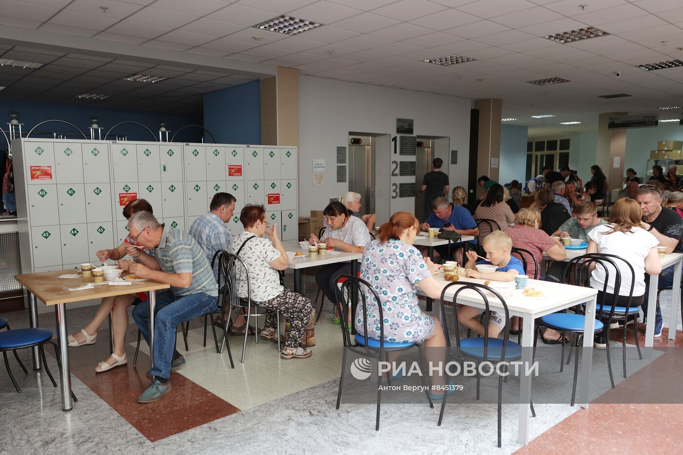 Пункт временного размещения жителей Шебекино в Белгороде