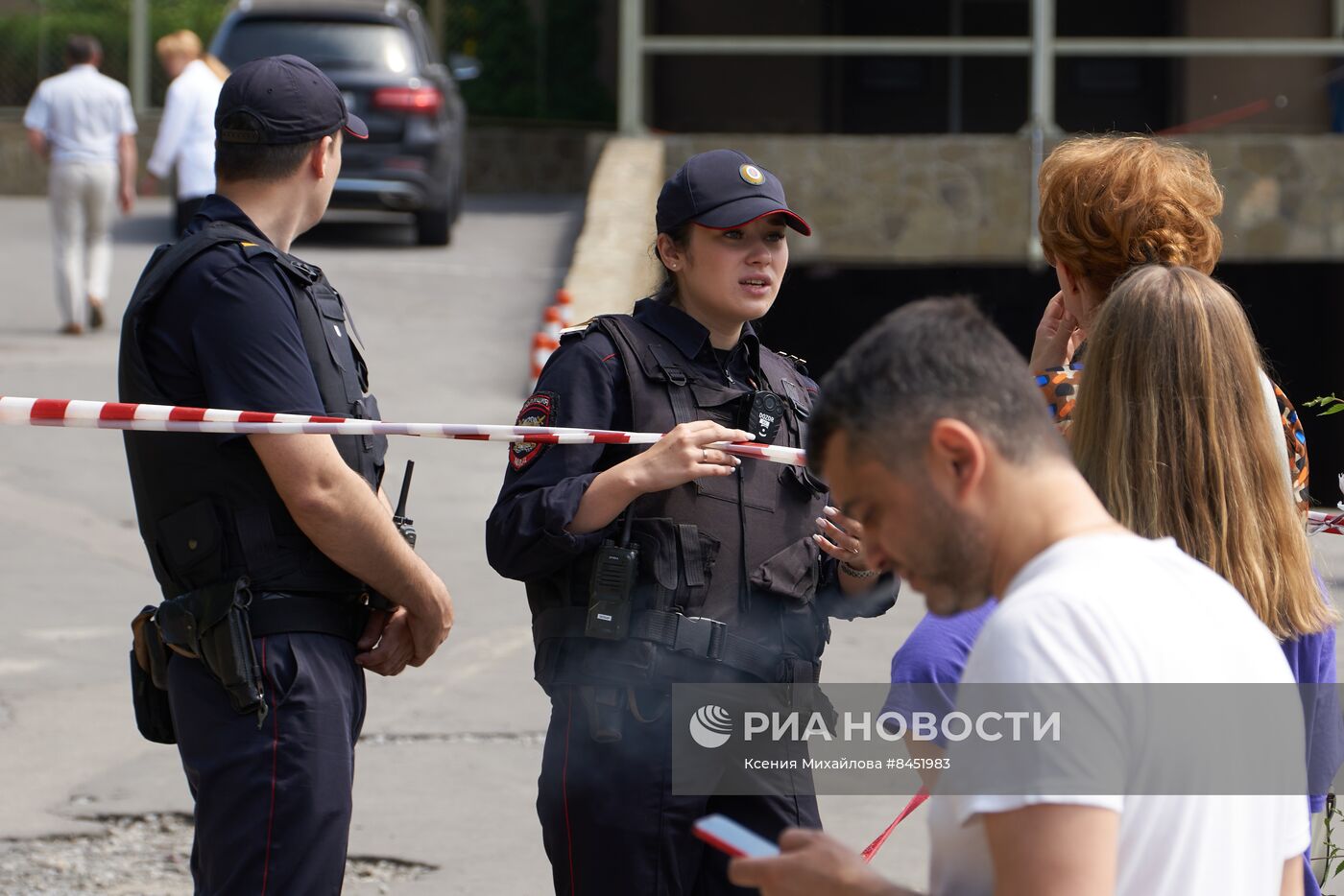 Беспилотник врезался в жилой дом в Воронеже