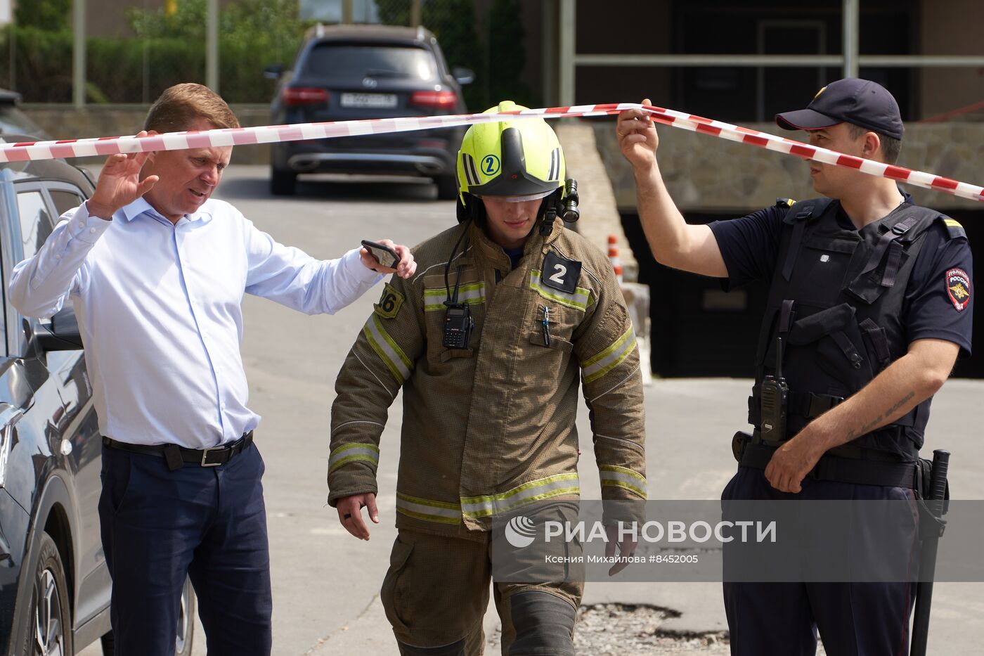 Беспилотник врезался в жилой дом в Воронеже
