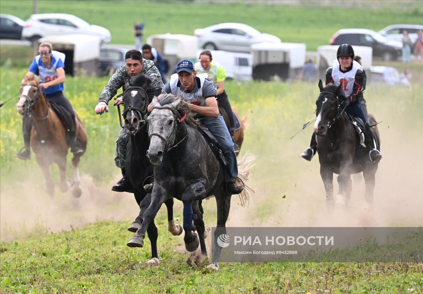 Празднование "Сабантуя" в Татарстане