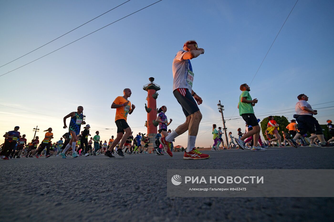 Ночной забег 2024 санкт петербург. Забег Санкт-Петербург 2024. Детские забеги СПБ. Забег белые ночи 2023. Полумарафон СПБ 2024.