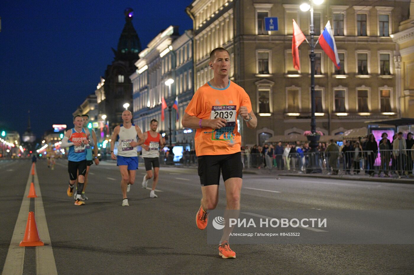 Марафон "Белые ночи" в Санкт-Петербурге