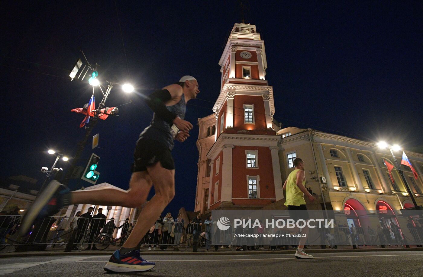 Марафон "Белые ночи" в Санкт-Петербурге