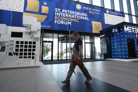Подготовка Санкт-Петербурга к ПМЭФ-2023