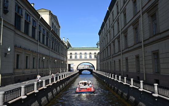 Виды Санкт-Петербурга