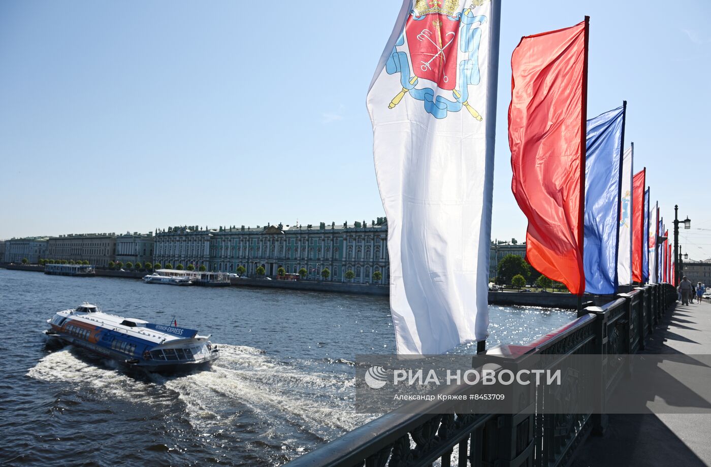 Виды Санкт-Петербурга