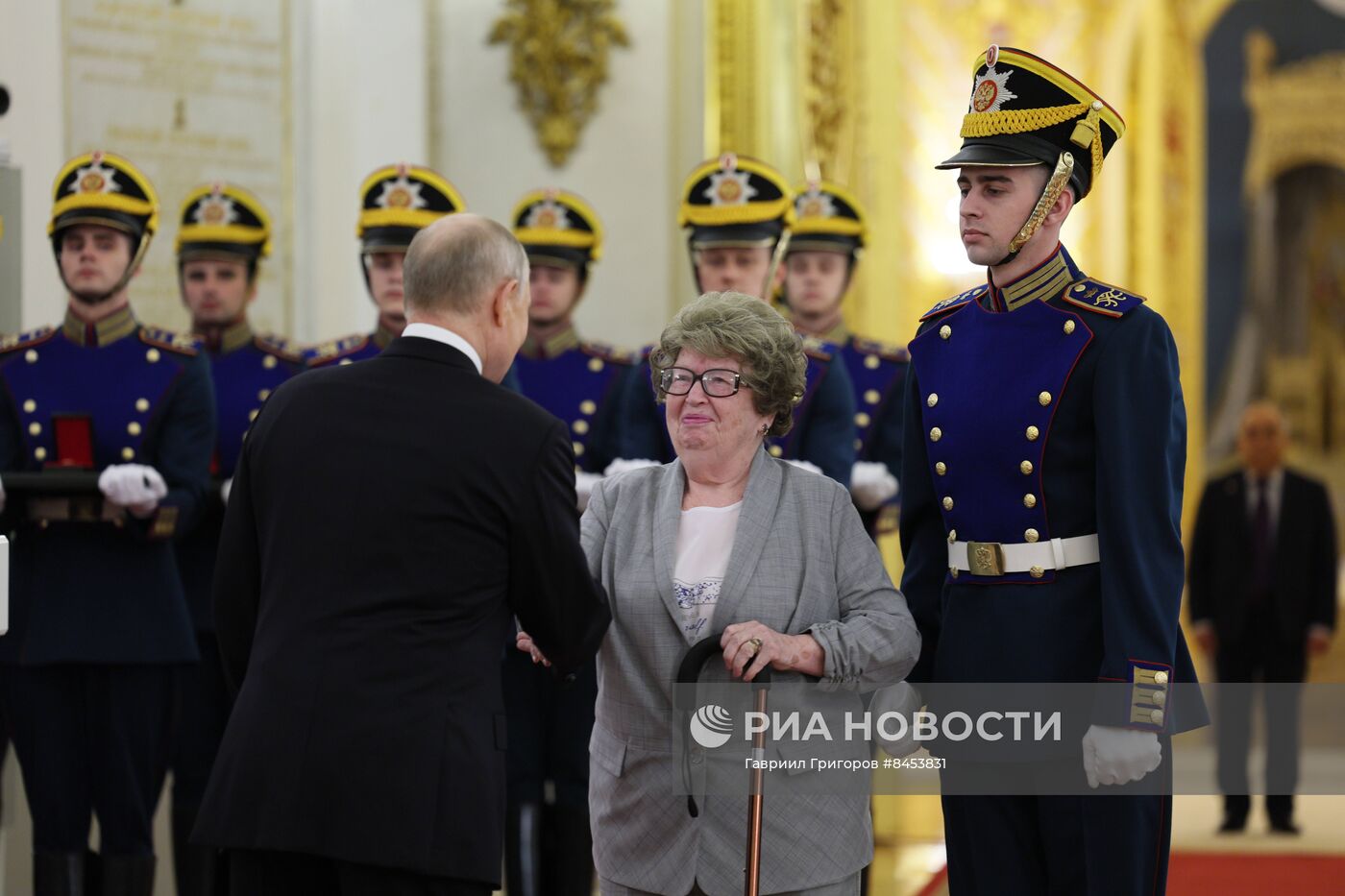 Церемония вручения золотых медалей "Герой труда РФ" и знаков лауреатов госпремий РФ