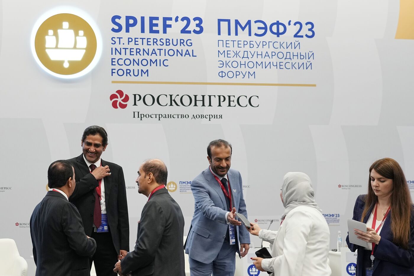 ПМЭФ-2023. Промышленные кластеры в ОАЭ: новые возможности для российских экспортеров