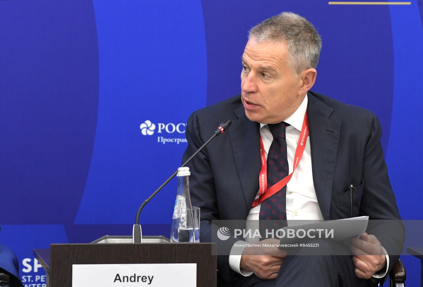 ПМЭФ-2023. "Профессионалитет" отраслевой подход к подготовке кадров в условиях импортозамещения