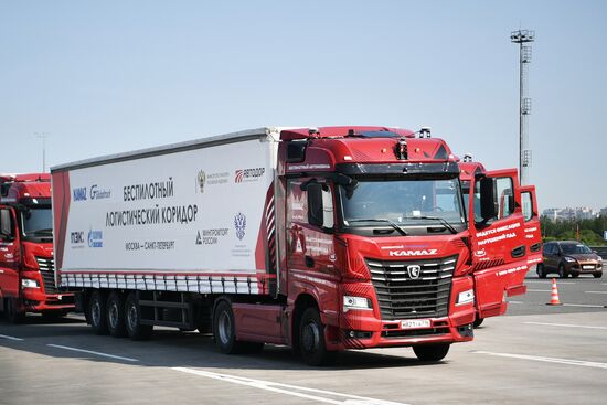 ПМЭФ-2023. Запуск беспилотных грузовиков из Санкт-Петербурга в Москву