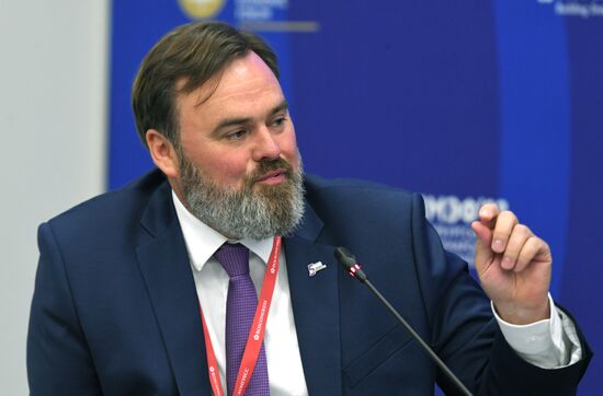 ПМЭФ-2023. "Профессионалитет" отраслевой подход к подготовке кадров в условиях импортозамещения