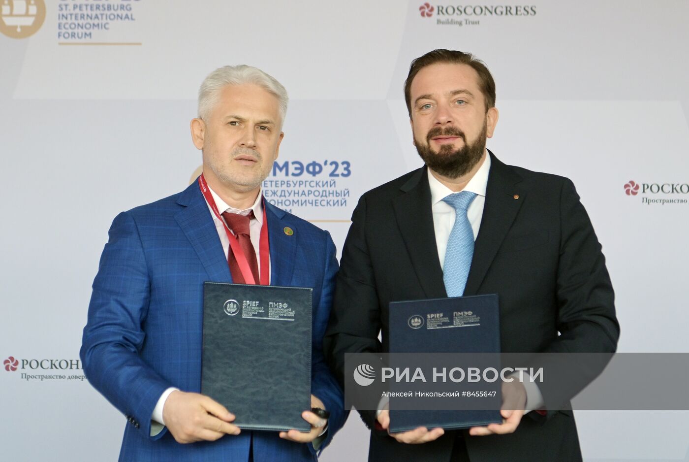 ПМЭФ-2023. Подписания