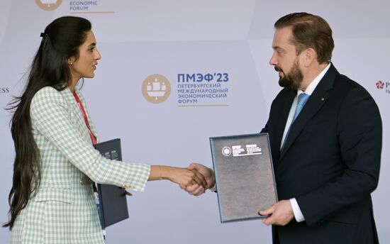 ПМЭФ-2023. Подписания