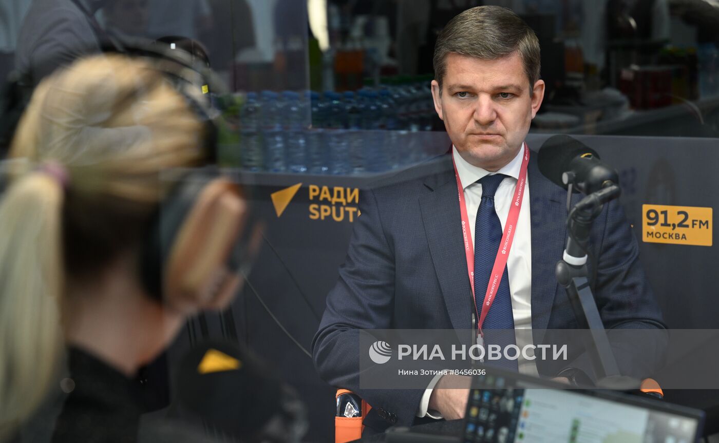 ПМЭФ-2023. Работа студии радио Sputnik