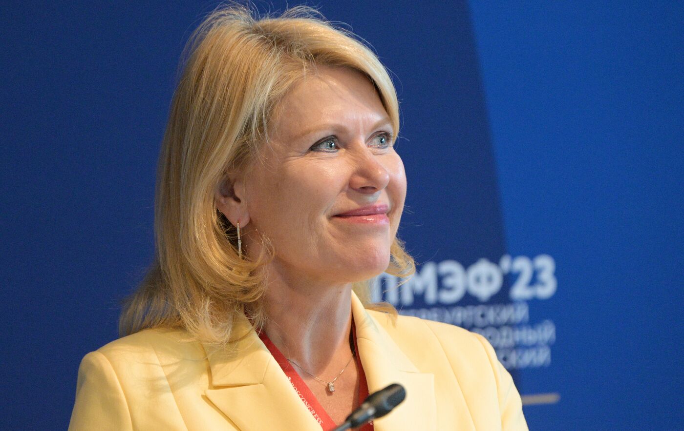 ПМЭФ-2023. Женщины в фармацевтике: стратегия, динамика развития и доверие