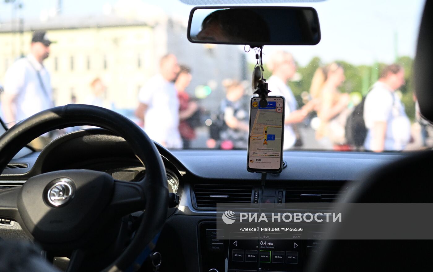 Приложение "Яндекс. Навигатор"