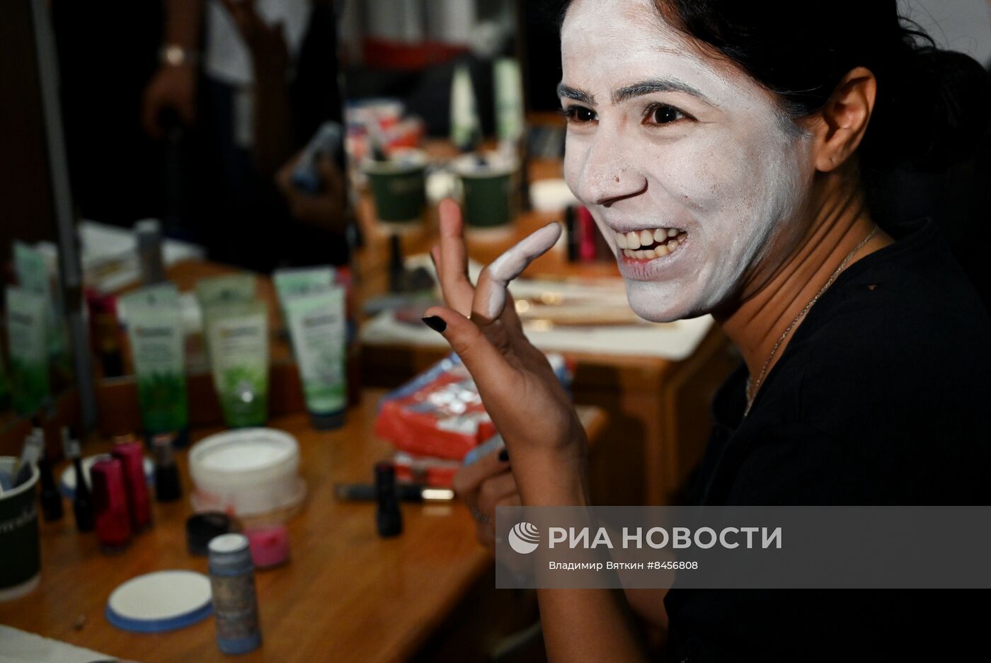 Спектакль "Макбет: что сделано, то сделано"