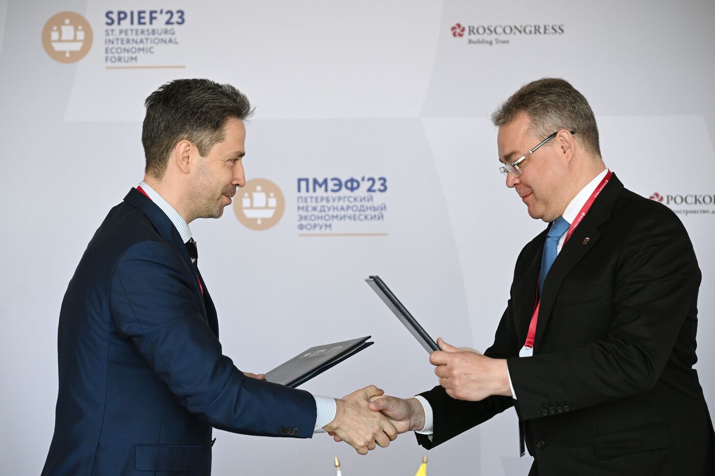 ПМЭФ-2023. Подписания