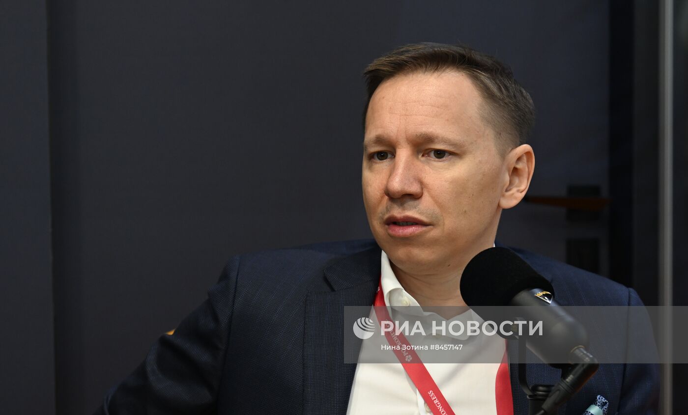 ПМЭФ-2023. Работа студии радио Sputnik