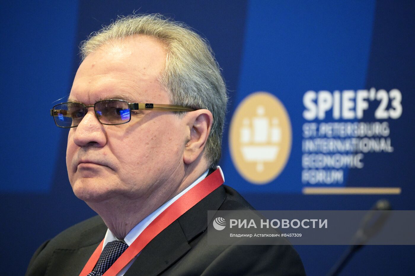 ПМЭФ-2023. Умная миграция: как решить проблемы рынка труда и демографии, не вызывая конфликтов в обществе