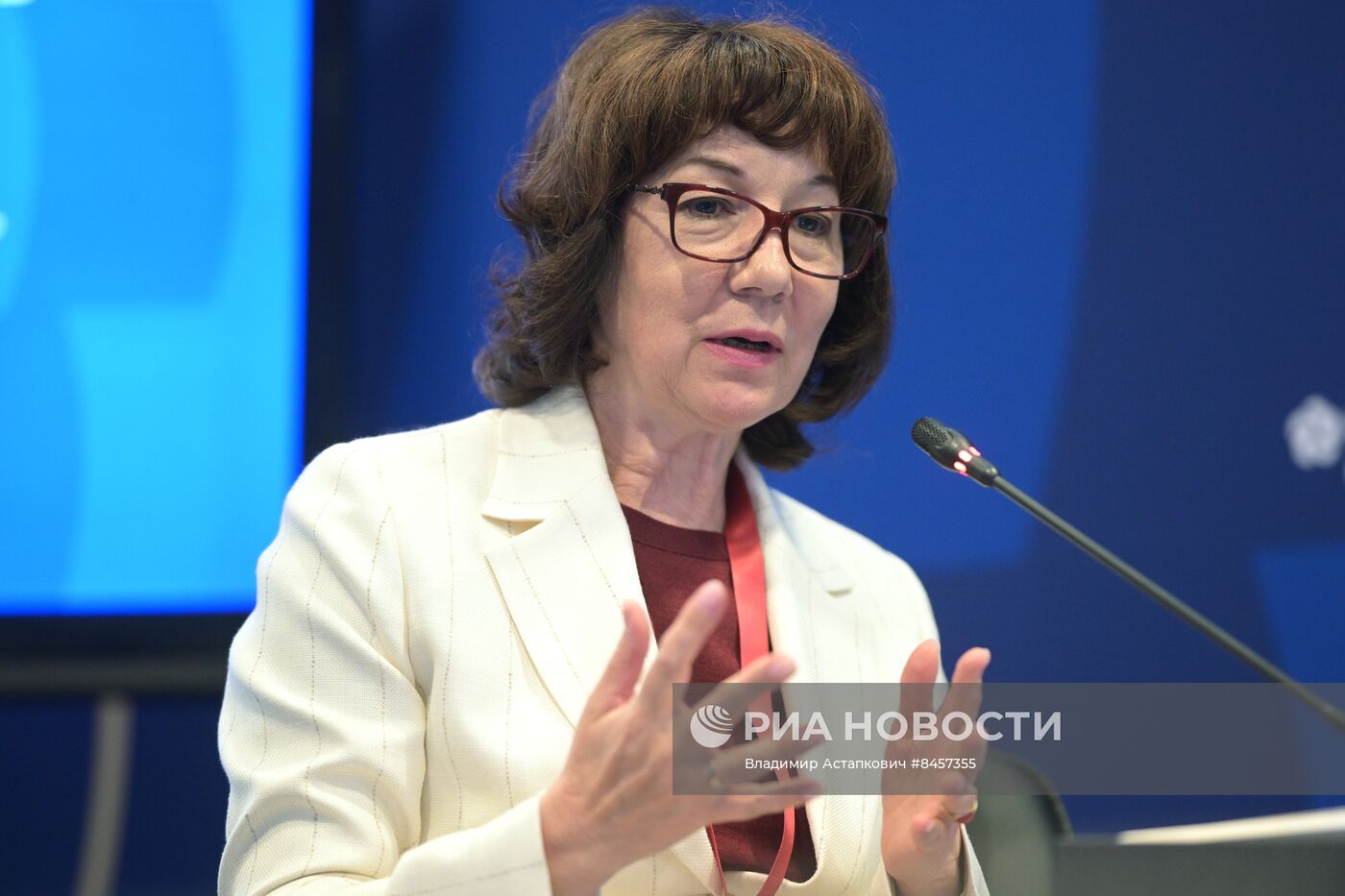 ПМЭФ-2023. Умная миграция: как решить проблемы рынка труда и демографии, не вызывая конфликтов в обществе