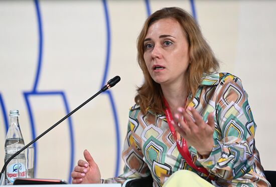 ПМЭФ-2023. Устойчивость и развитие медиабизнеса и СМИ в России: как статьсамодостаточными в области цифровых технологий?