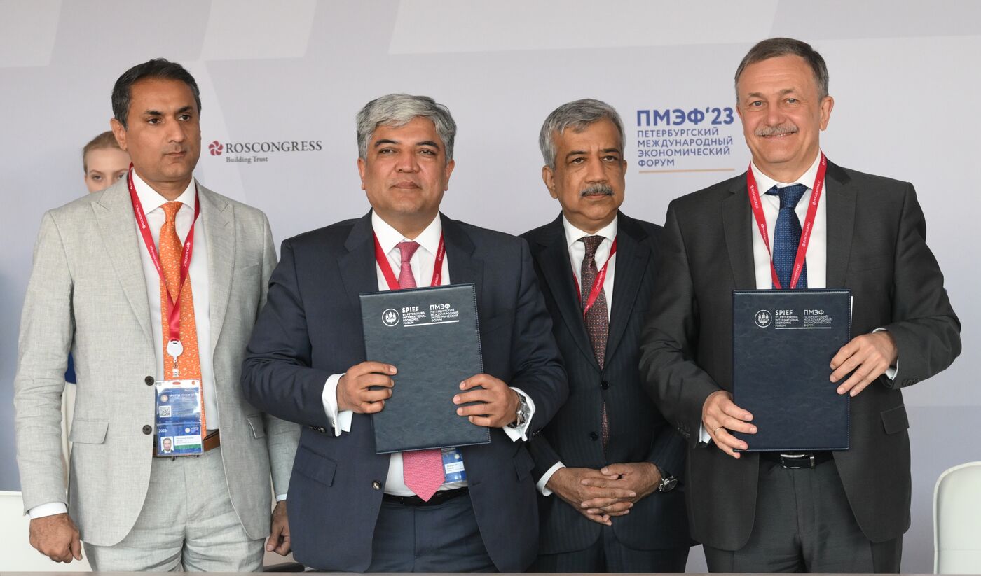 ПМЭФ-2023. Подписания